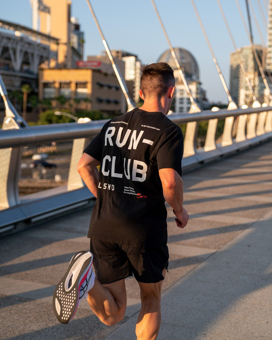 Love The Run FLXCotton Tee Oversize - Black-White