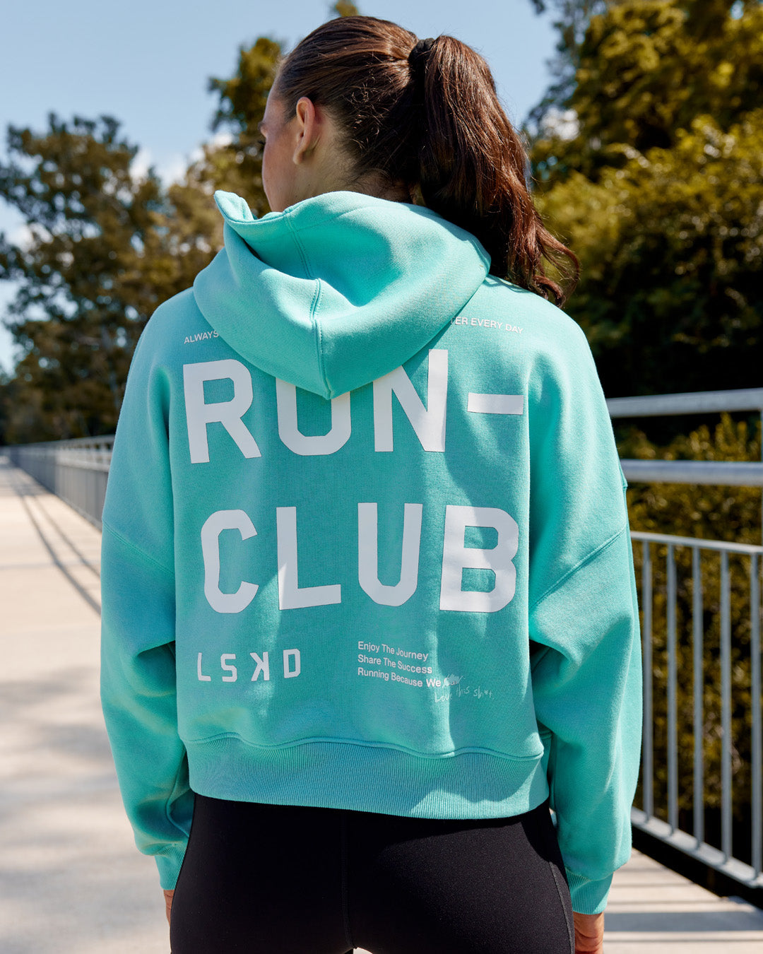 Hoodie running on sale