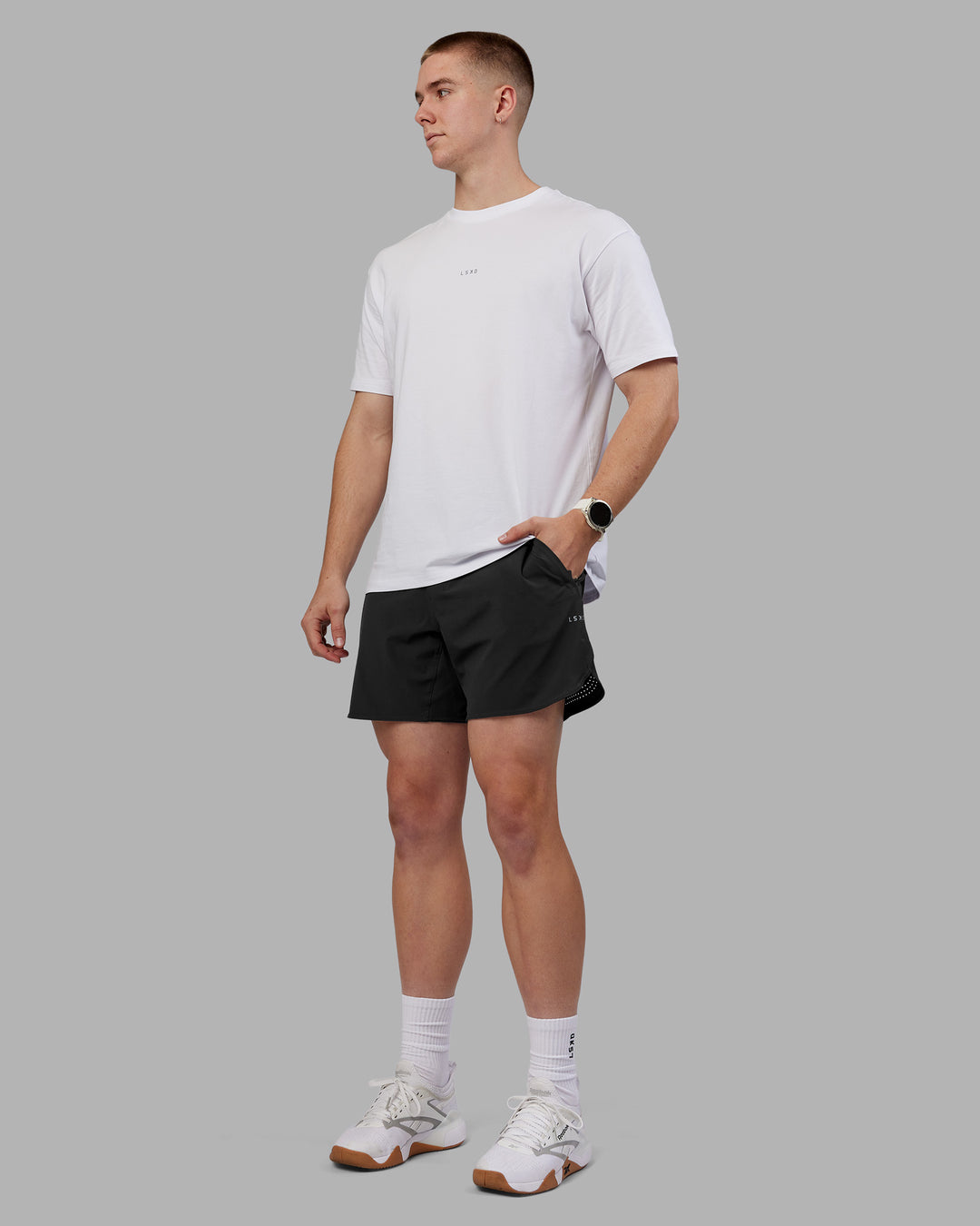 Man wearing Lift 6" Short - Pirate Black | Model:Tom | Size:L