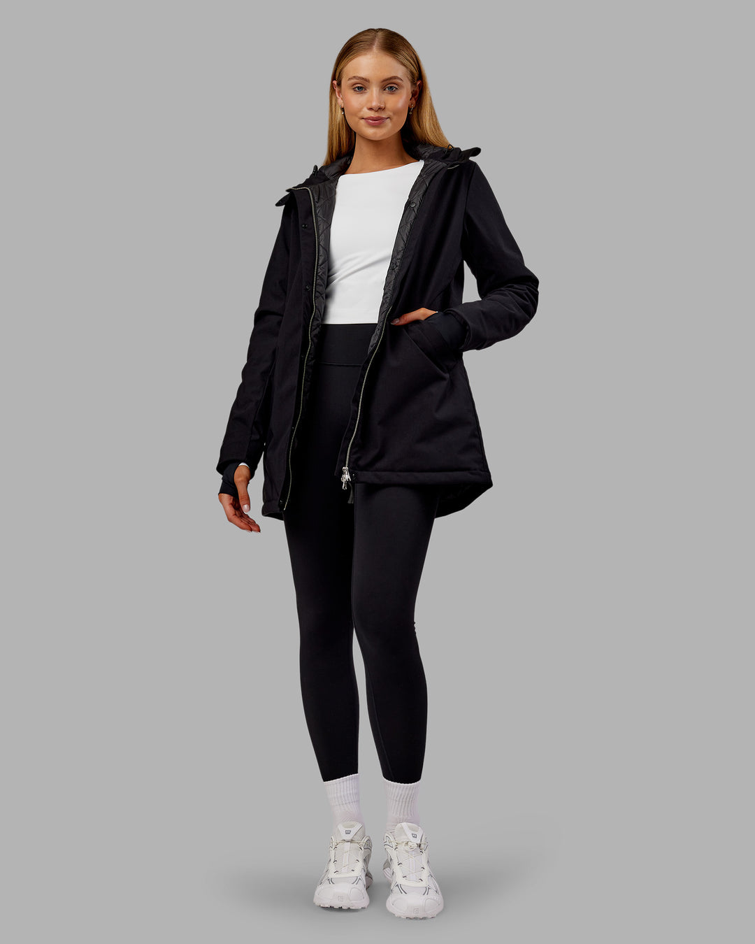 Woman wearing Auxiliary 2.0 Jacket - Black | Model:Ella | Size:S