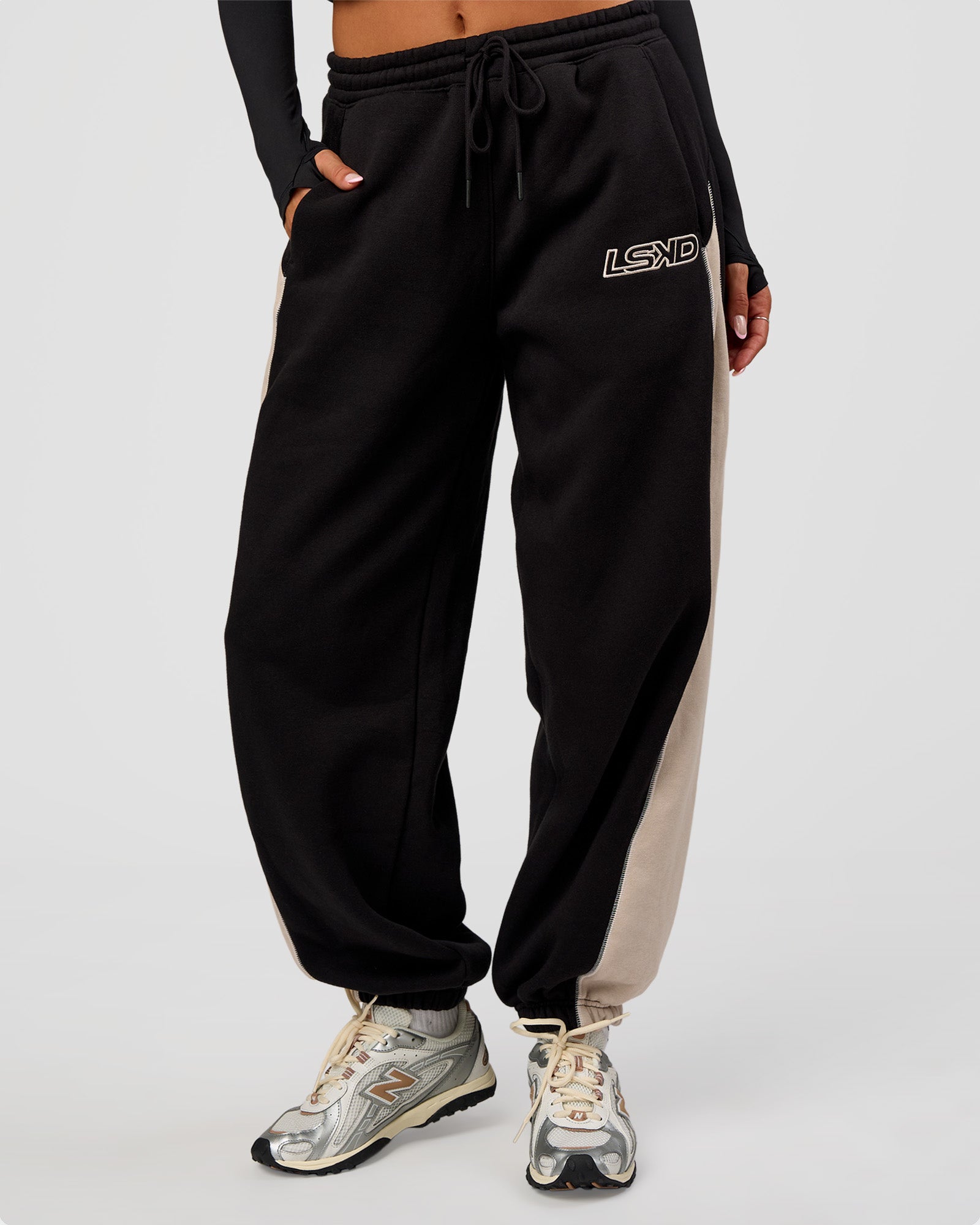 Power Play Stitch Up Fleece Sweat Pant - Black-Shale Beige | LSKD