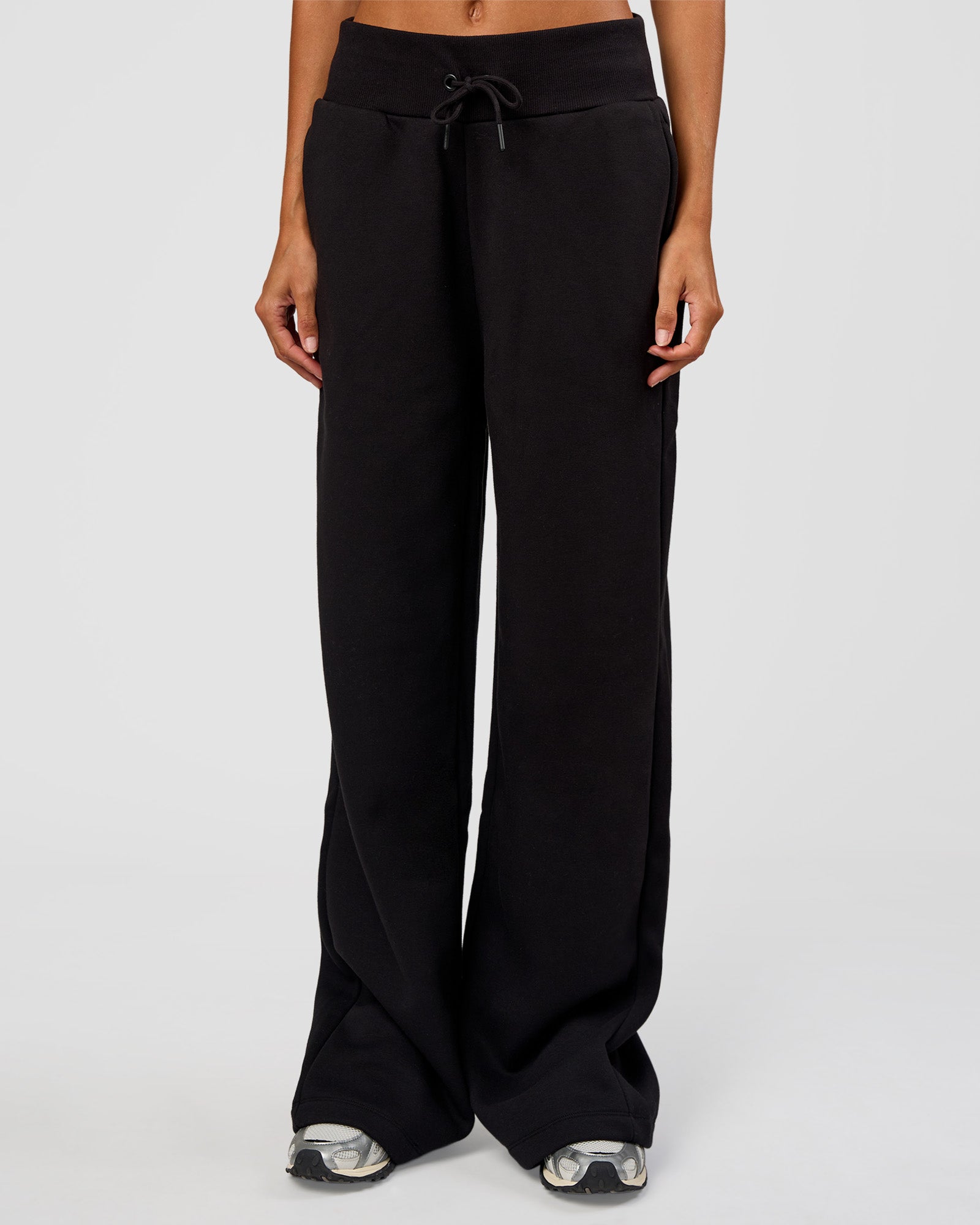 Go-To Wide Leg Track Pant Tall - Black | LSKD