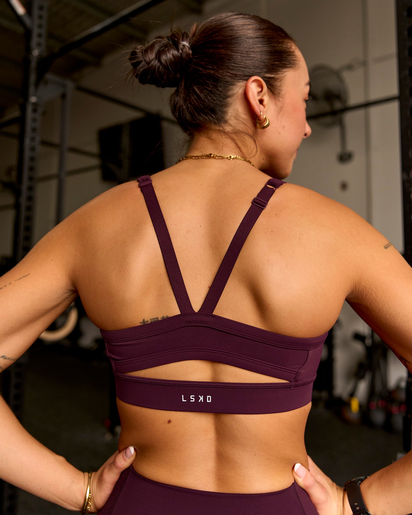 Momentum Sports Bra - Cherry Lacquer