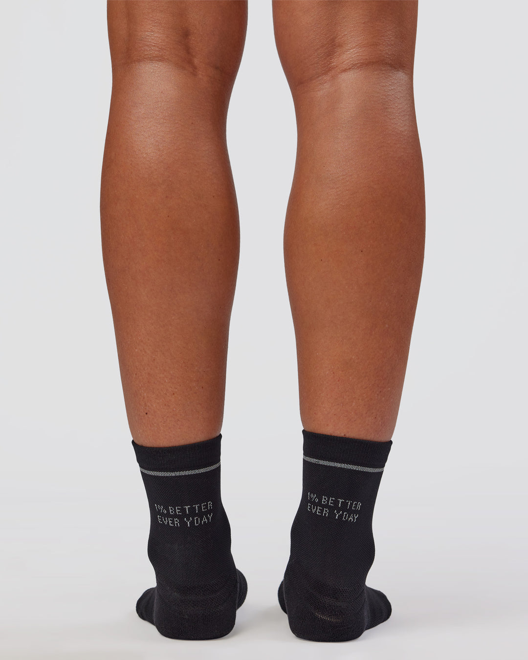 1% Better Performance Quarter Socks - Black-Reflective