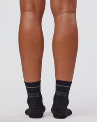 1% Better Performance Quarter Socks - Black-Reflective