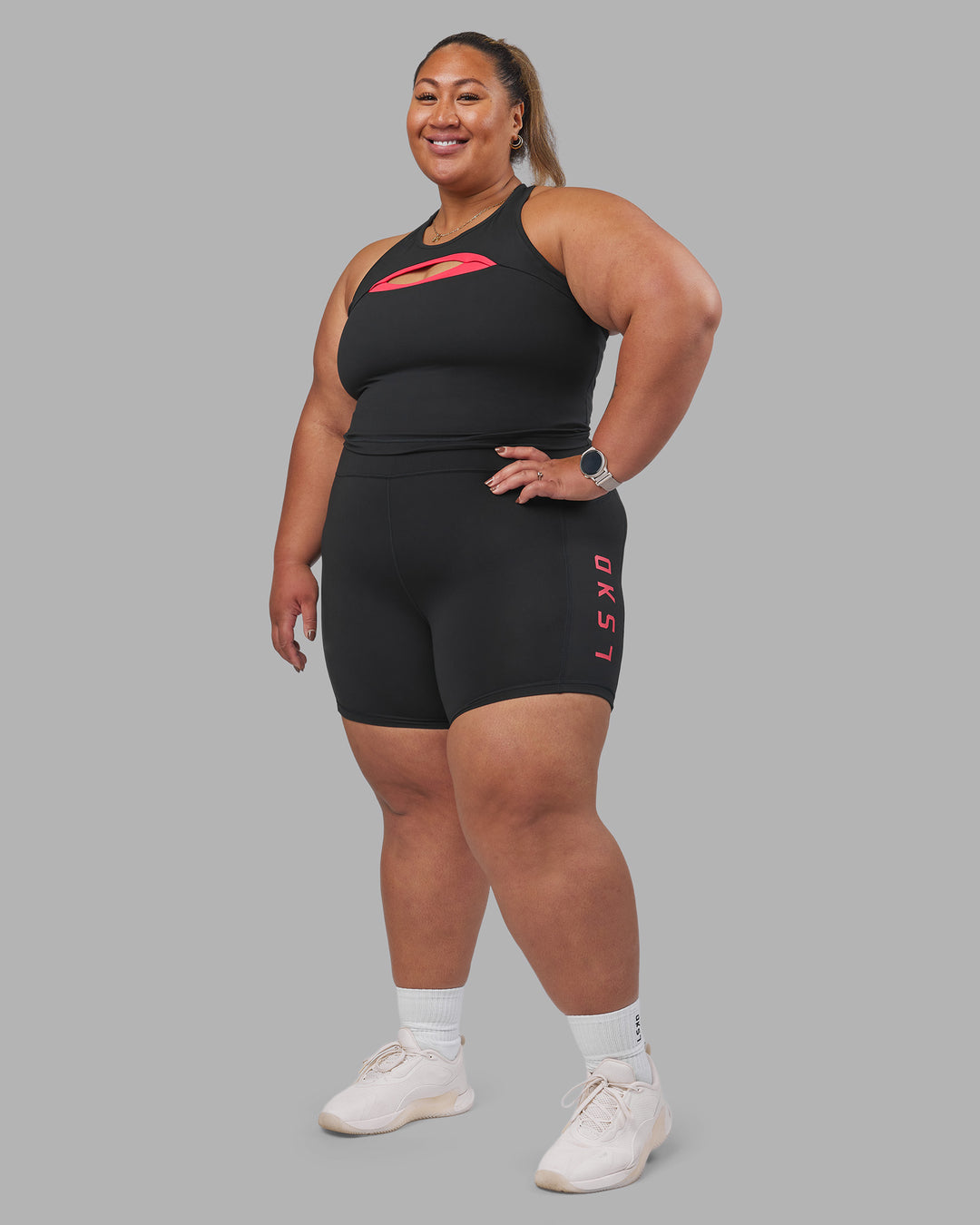 Woman wearing Be Bold Performance Tank - Black | Model:Lilz | Size:2XL