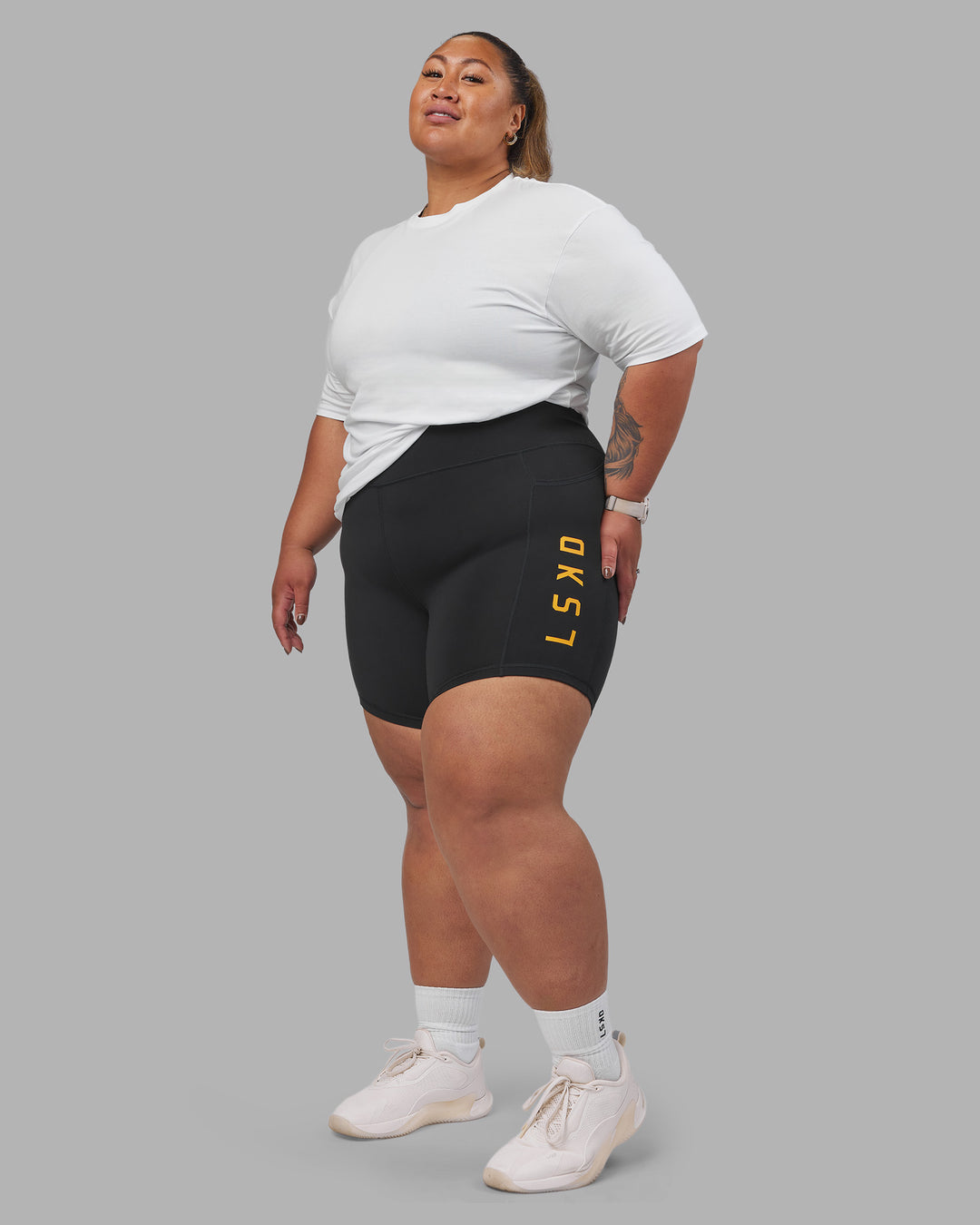 Woman wearing Lilz Lifting Club FLXCotton Oversized Tee - White | Model:Lilz | Size:3XL