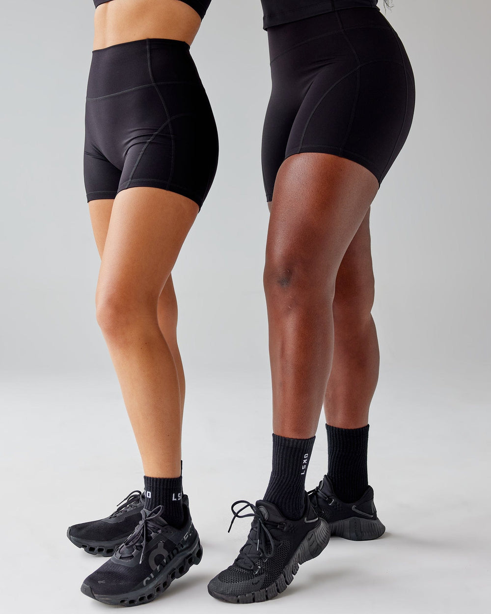 Woman wearing Bend X-Short Tight - Black