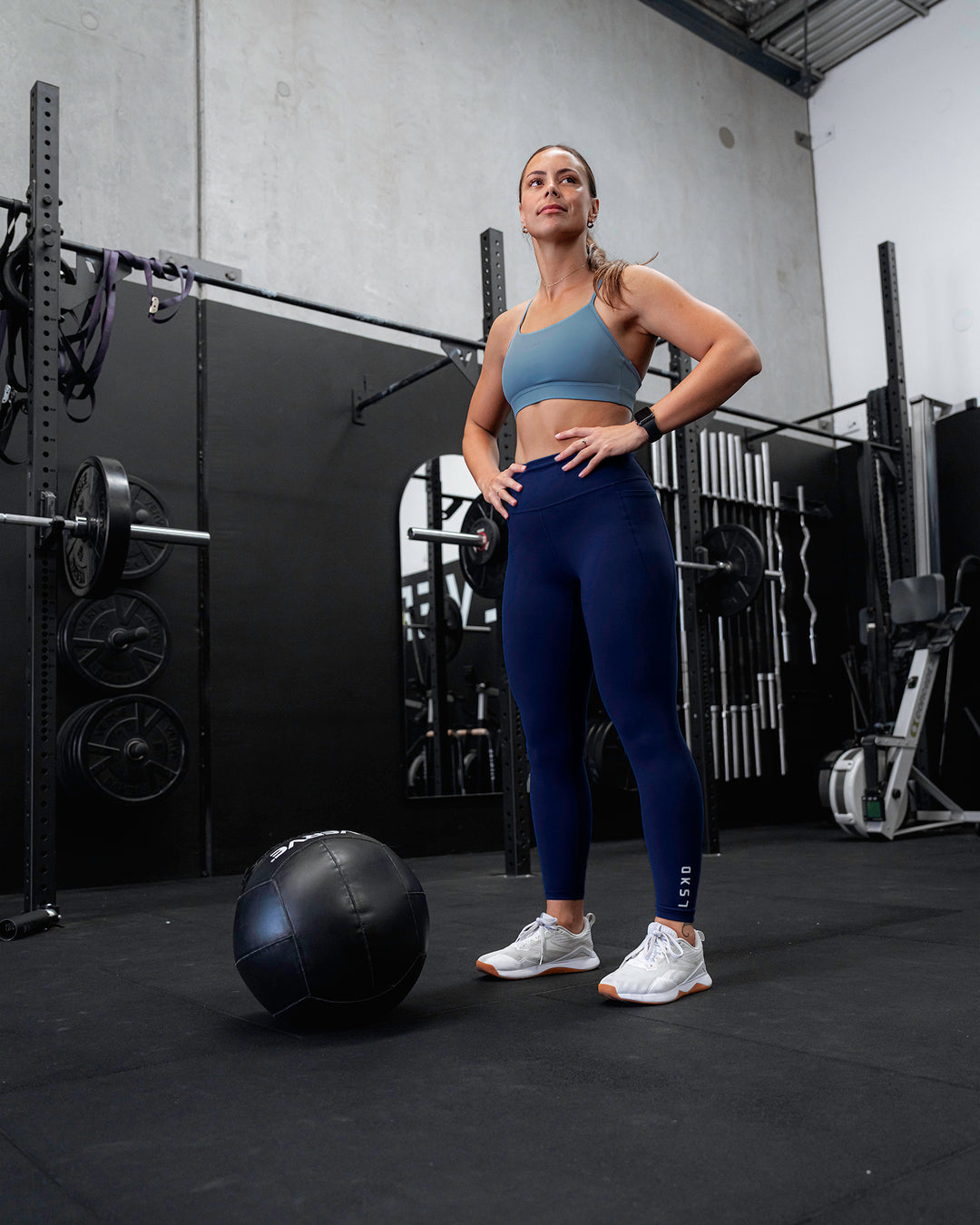 Woman wearing Flux Ultra High-Rise Full Length Legging Pockets - Midnight Blue