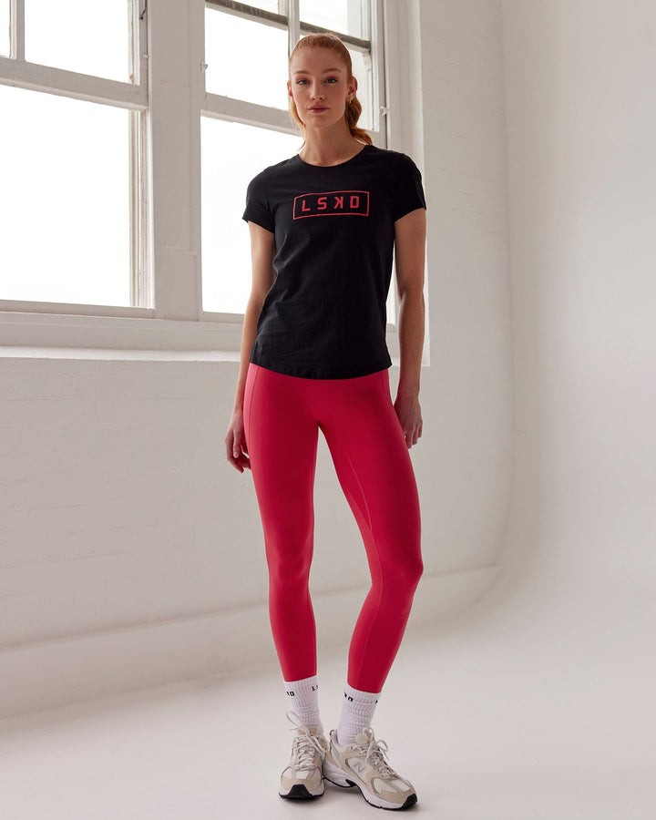 Woman wearing Luna Tee - Black-Raspberry