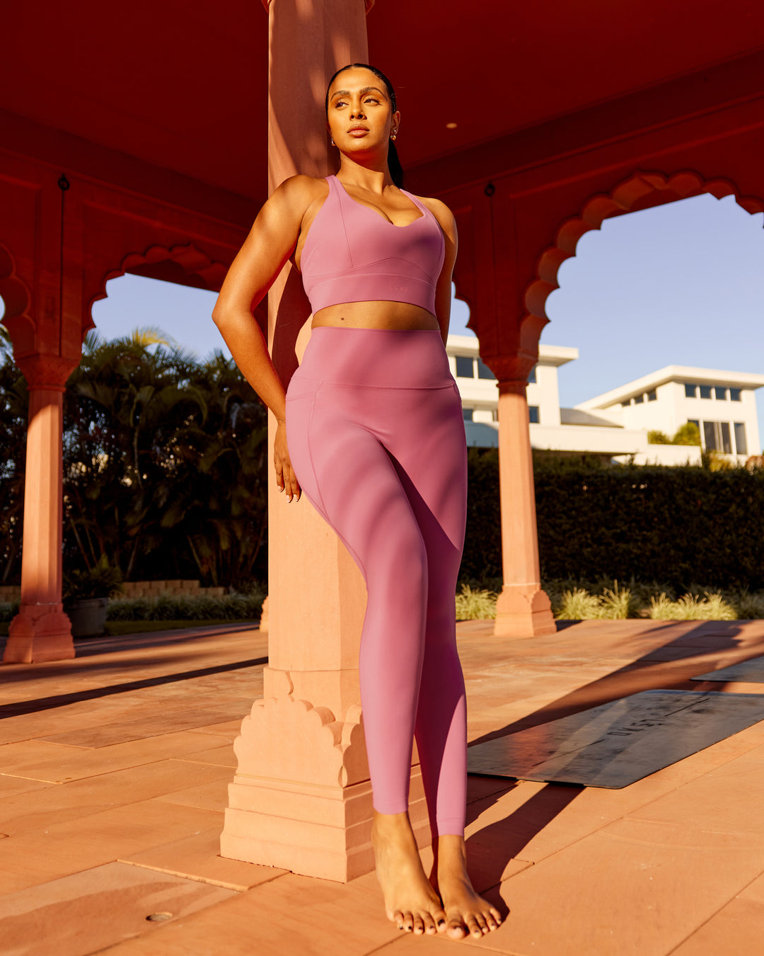 Woman wearing Sculpt Sports Bra - Mauve Haze