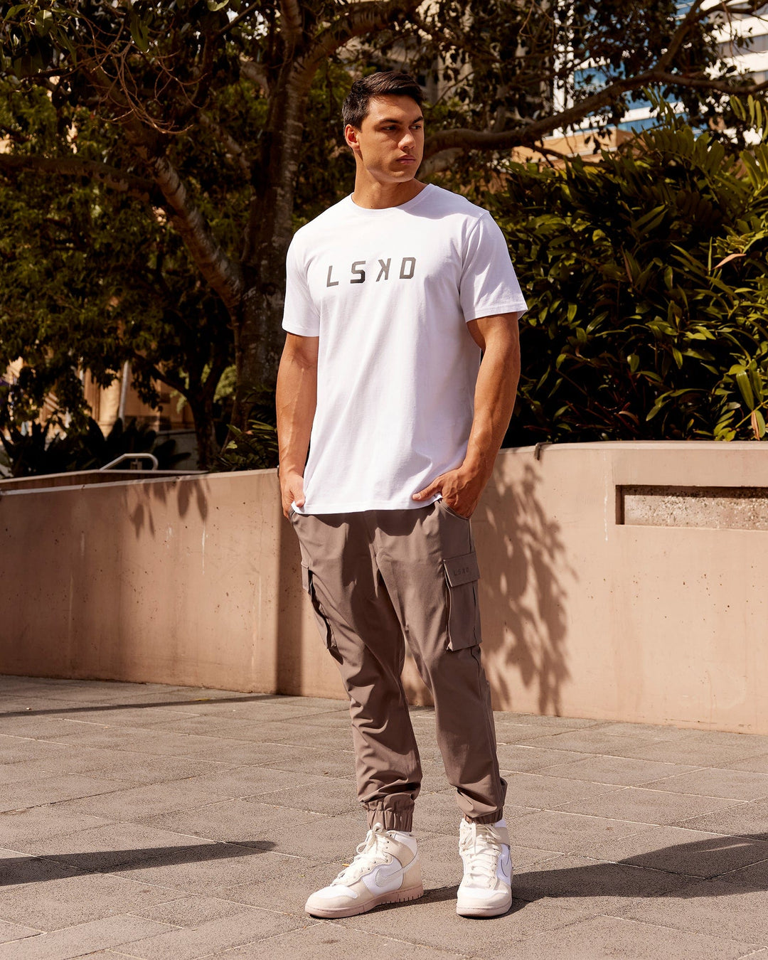 Structure Tee - White-Black