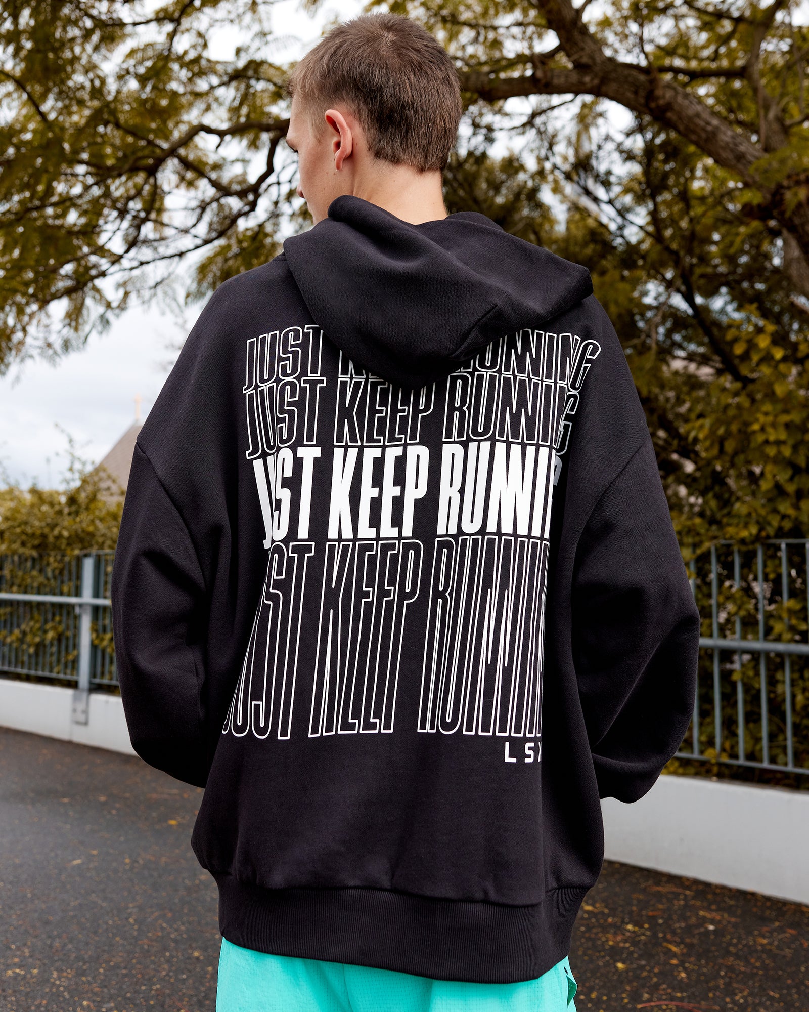 Hoodie noir oversize discount