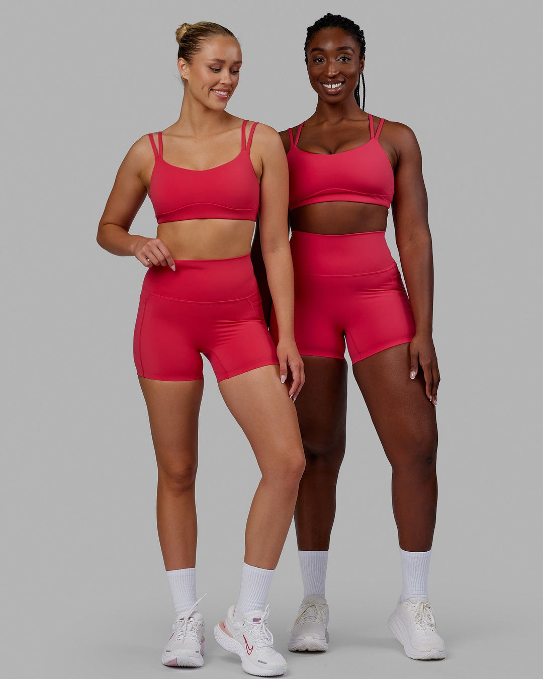 Woman wearing Elixir X-Short Tights With Pockets - Raspberry
