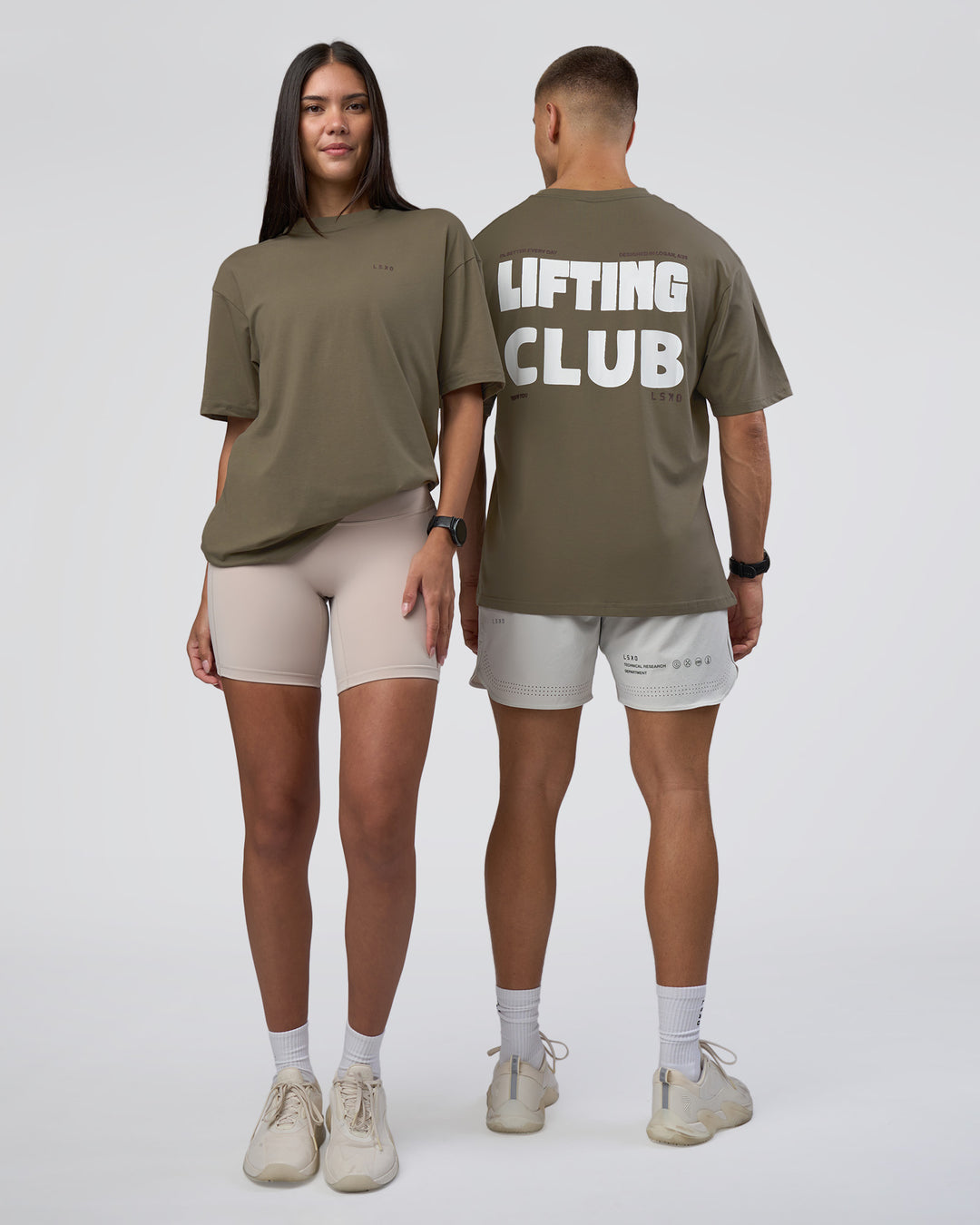 Duo wearing Lifting FLXCotton Oversized Tee - Walnut Grey-Hot Chocolate | Model:Both | Size:Duo