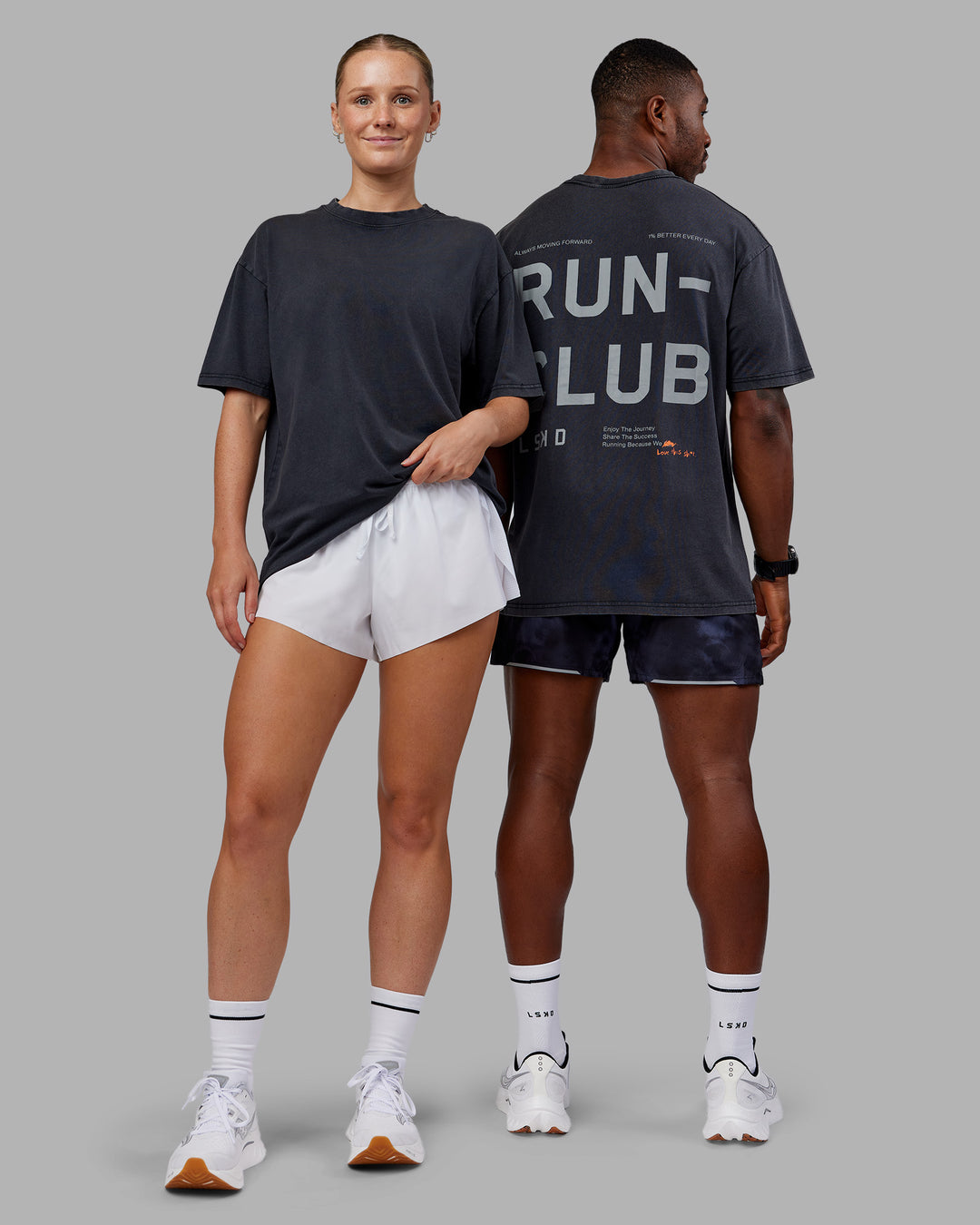 Duo wearing Love The Run FLXCotton Tee Oversize - Black Washed-Circular Gray | Model:Both | Size:Duo