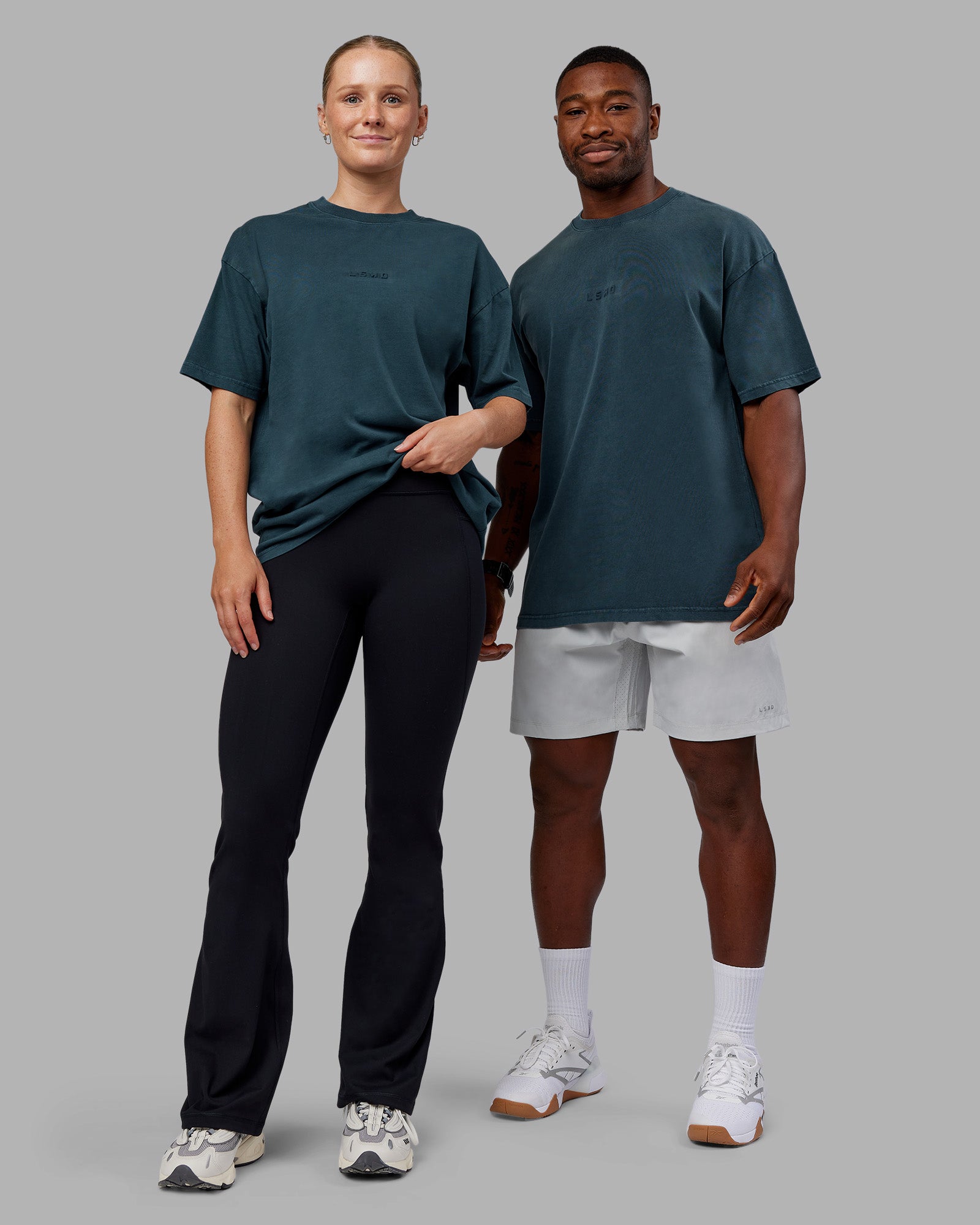 Duo wearing Stream Washed Heavyweight Oversized Tee - Washed Deep Sea | Model:Both | Size:Duo