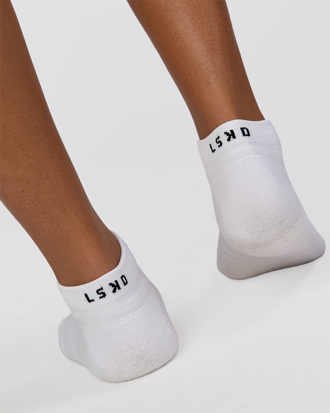 Fast Performance Ankle Socks - White-Black