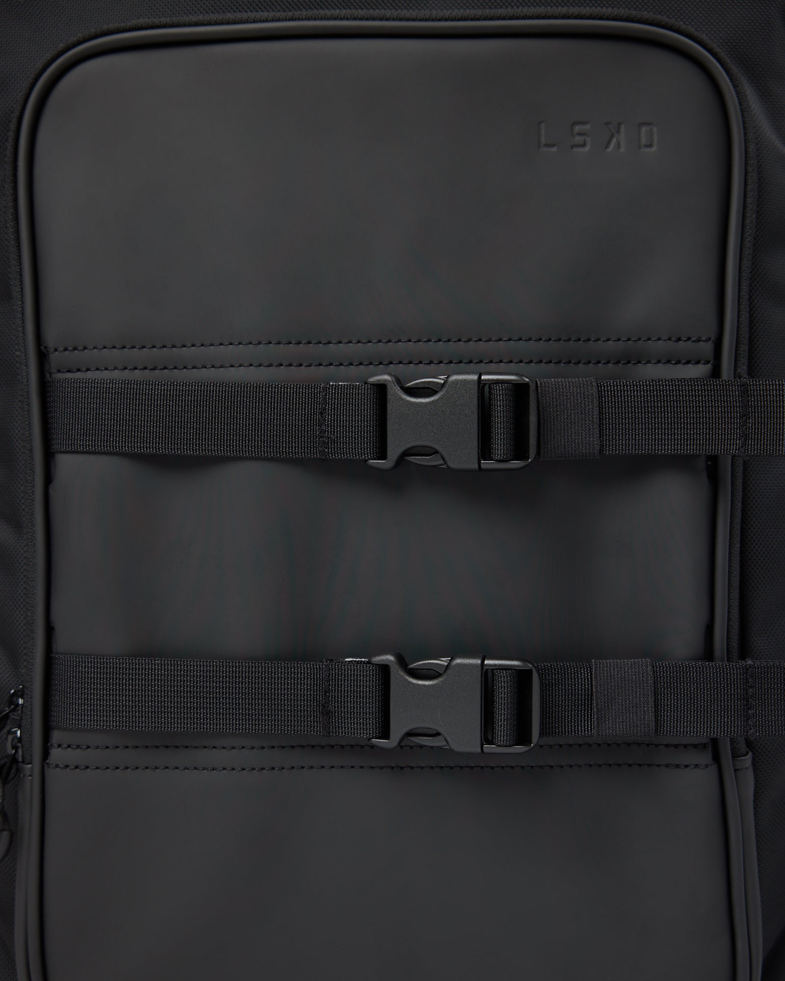 Stashable straps
