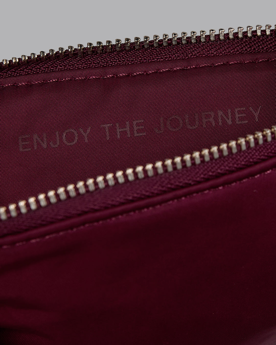 Go-To Wristlet Pouch - Dark Cherry