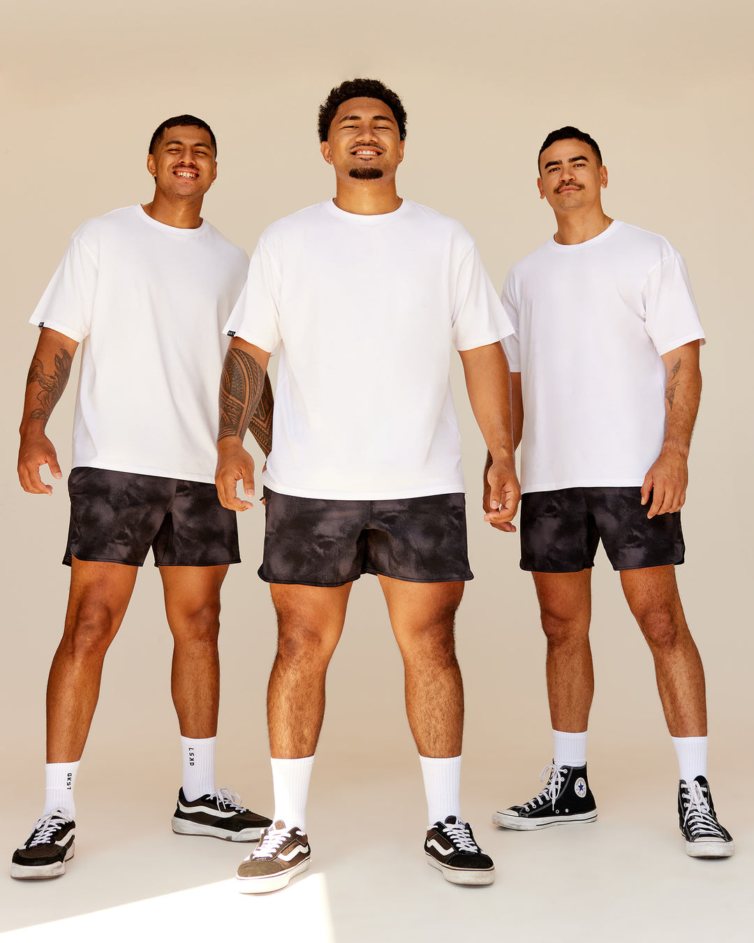 Man wearing Lilz Lifting Club FLXCotton Oversized Tee - White | Model:Both | Size:L