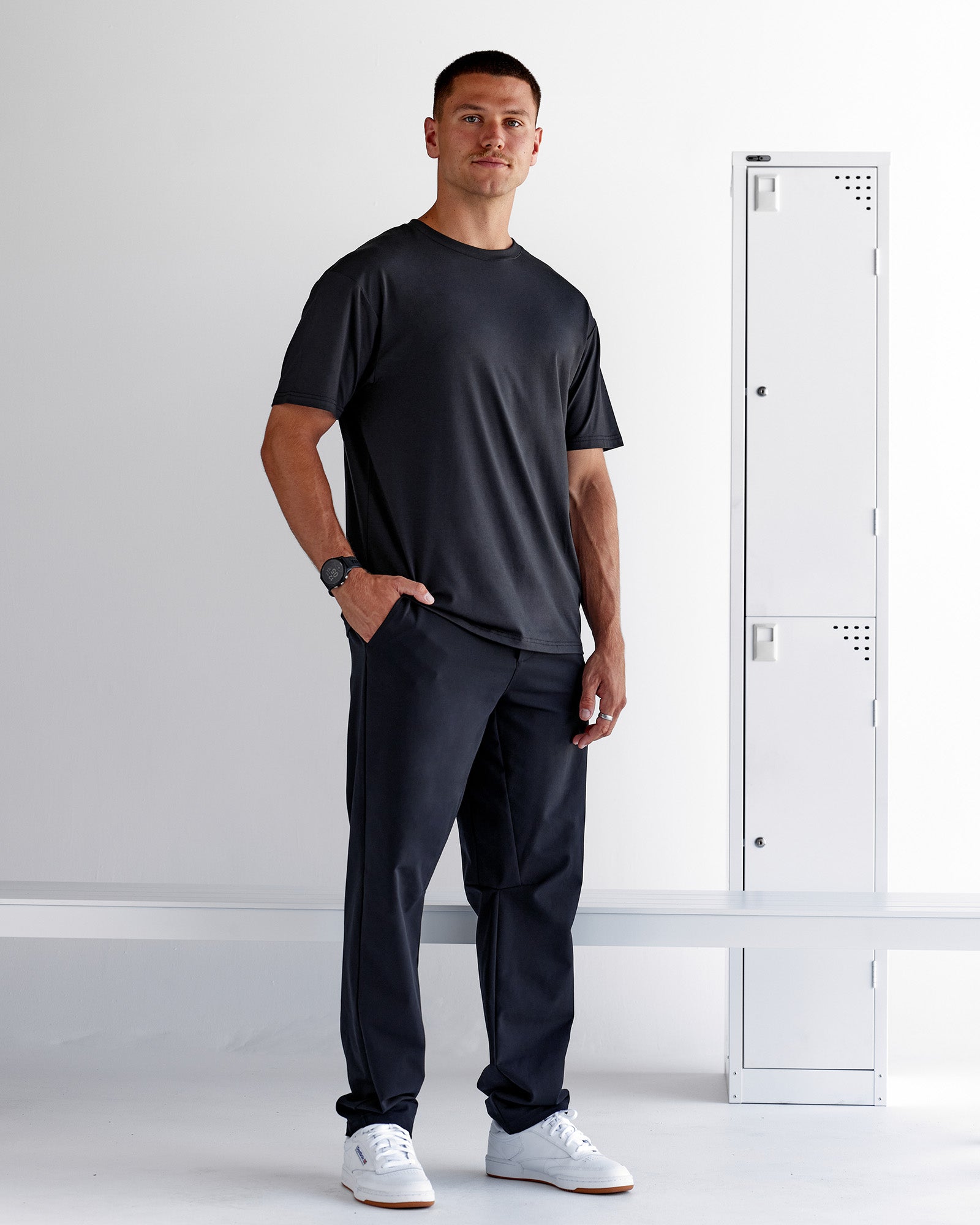 Man wearing Forever EffortlessTech Tee - Black | Model:Nikola | Size:L