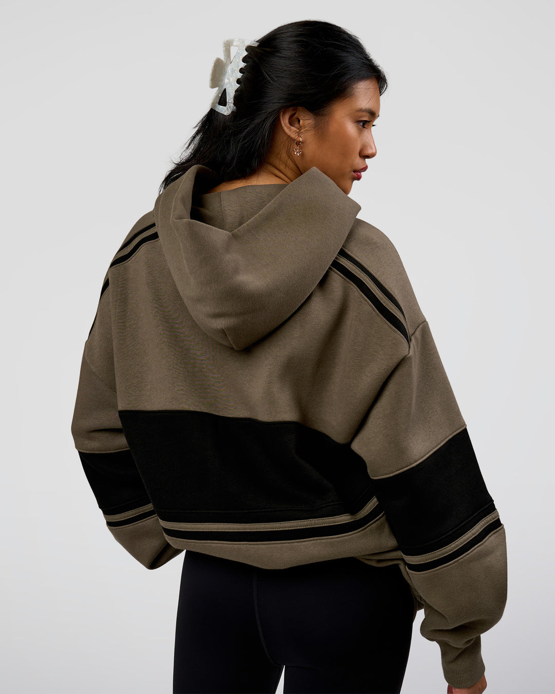 Woman wearing 
A-Team Oversized Hoodie - Walnut Grey-Caviar | Model:Loren | Size:L