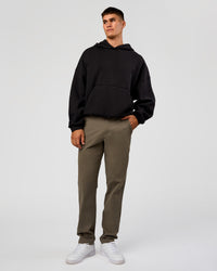 Woman wearing All Day ZeroCrease™  Regular Pant - Walnut Grey | Model:Jackson | Size:34