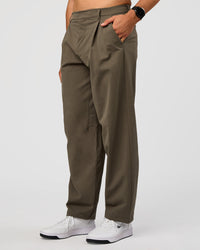 Man wearing All Day ZeroCrease™ Wide Leg Pant - Walnut Grey | Model:Liam | Size:L
