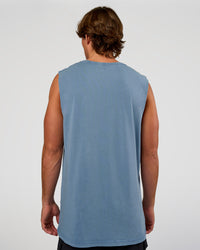 Man wearing Base FLXCotton Tank Regular Fit +2cm - Elemental Blue Washed | Model:Marcus | Size:L