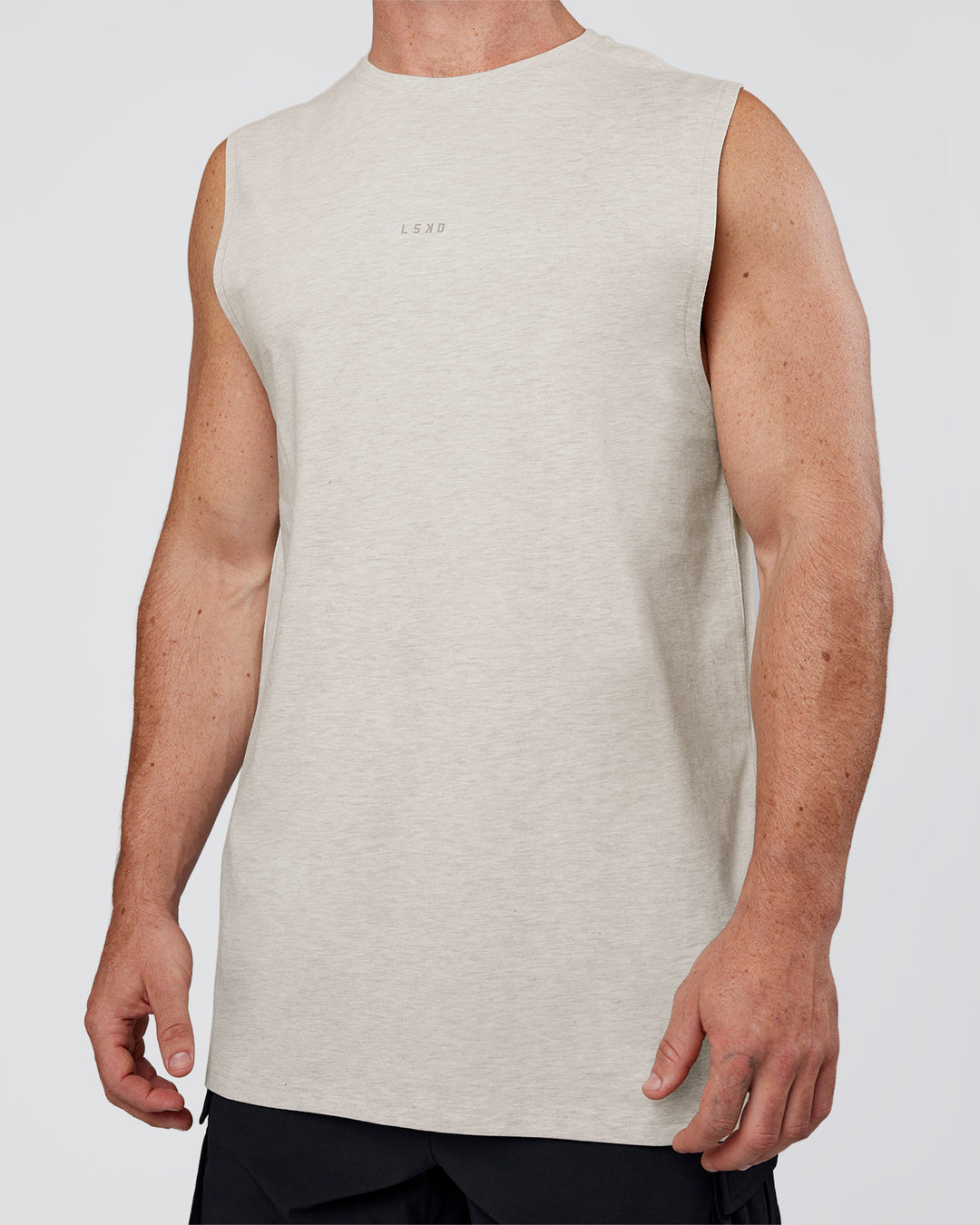 Man wearing Base Heavyweight FLXCotton Tank Regular Fit +2cm - Silver Marl | Model:Adam | Size:L