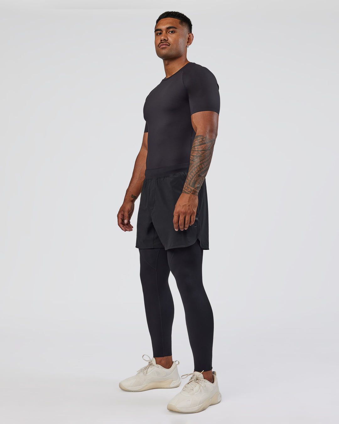 Man wearing BaseTech Tee - Black | Model:Xav | Size:L