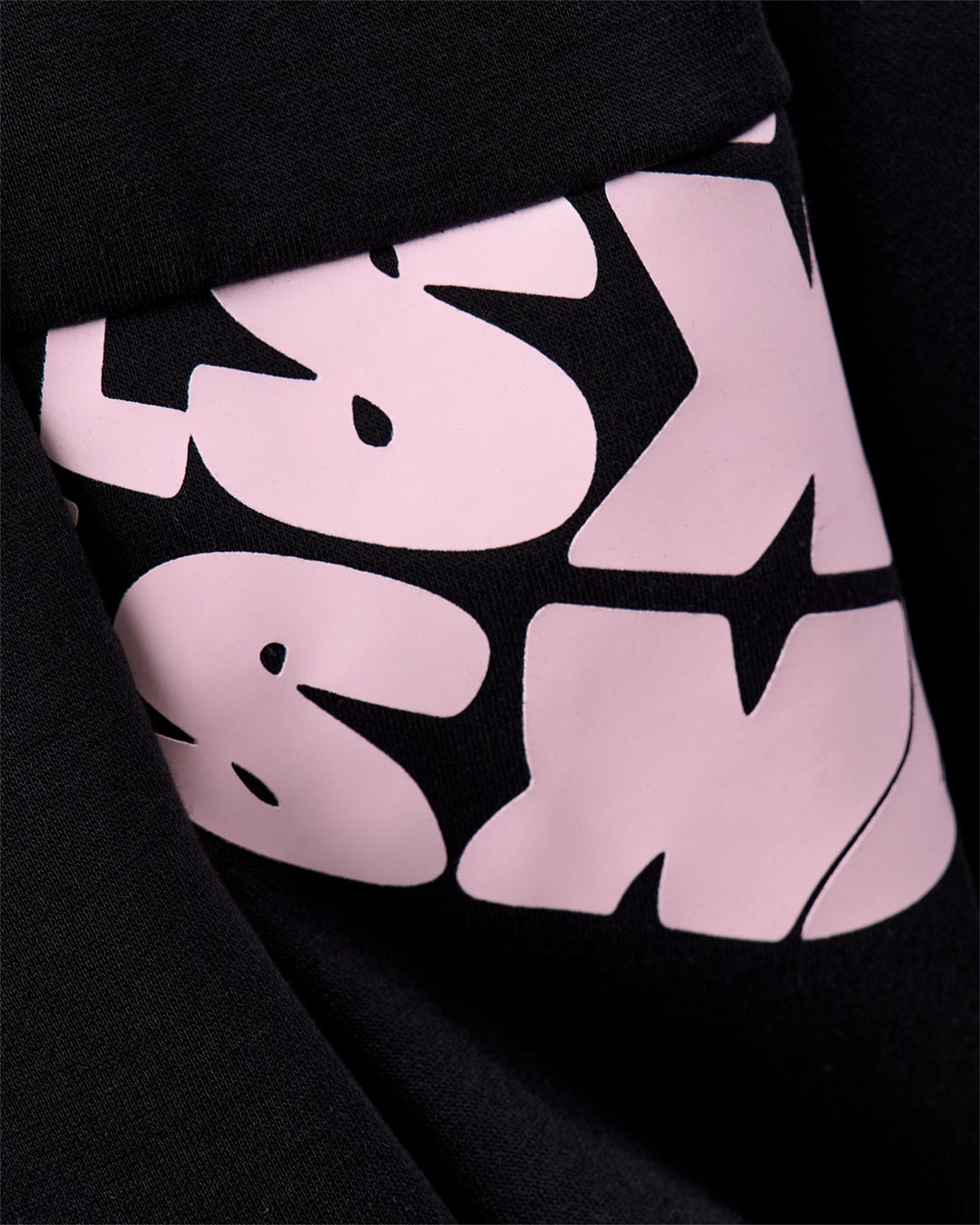 Man wearing Deconstructed Fleece Hoodie - Caviar-Marshmallow-Pale Lilac | Model:Xav | Size:L