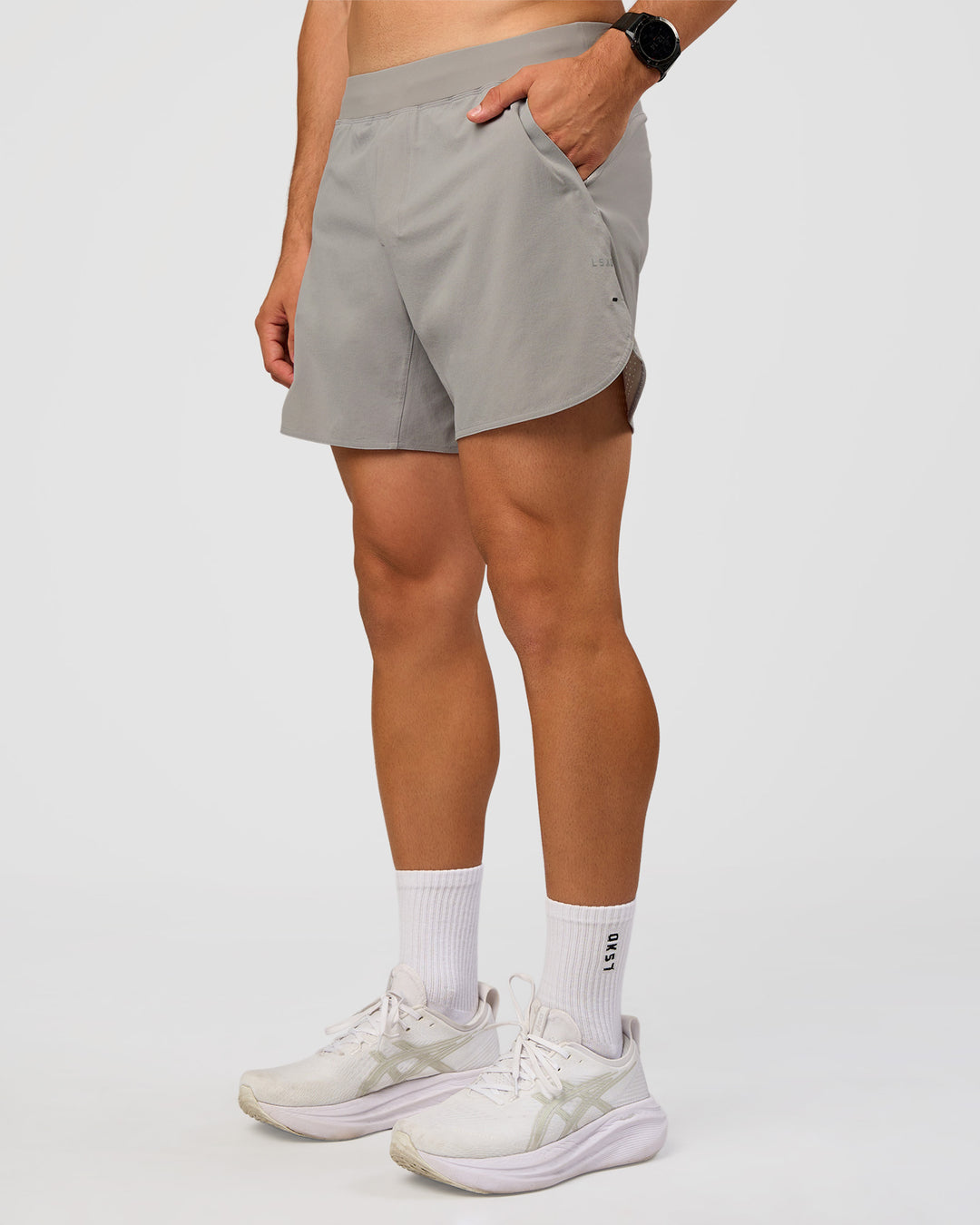 Man wearing Lift 6" Short - Alloy | Model:Liam | Size:L