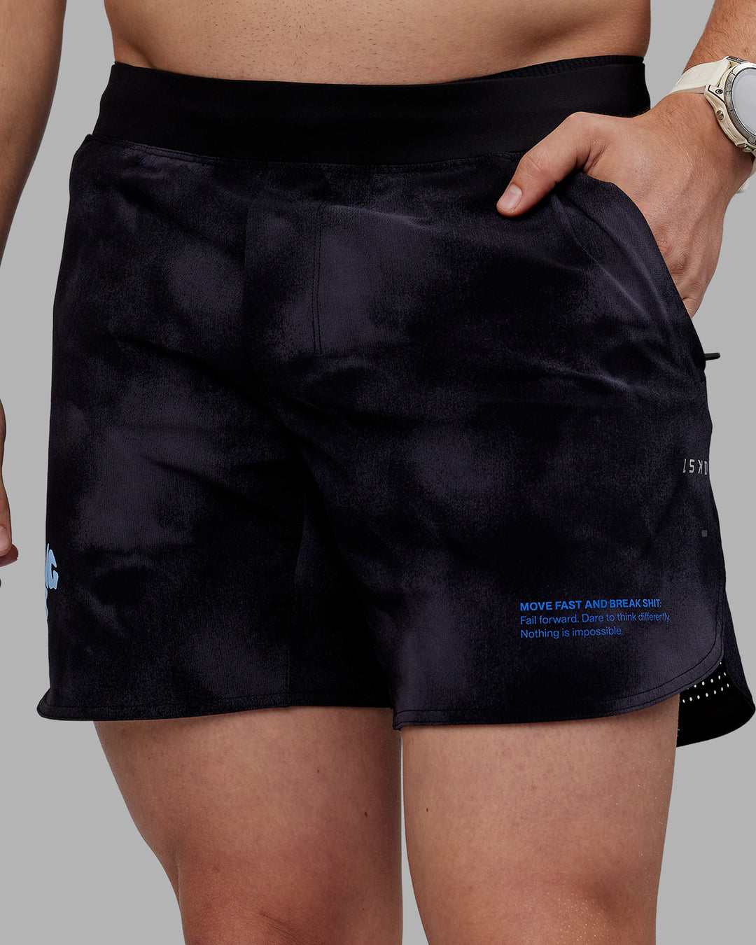 Man wearing Lift 6&quot; Short - Black Washed-Blue | Model:Tom | Size:L