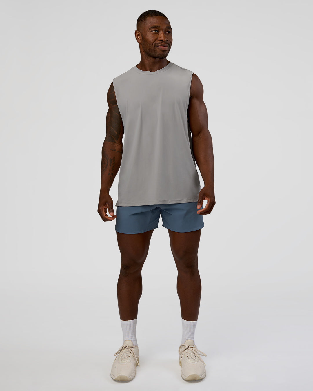 Man wearing Lift 6" Short - Blue Mirage | Model:Sam | Size:L