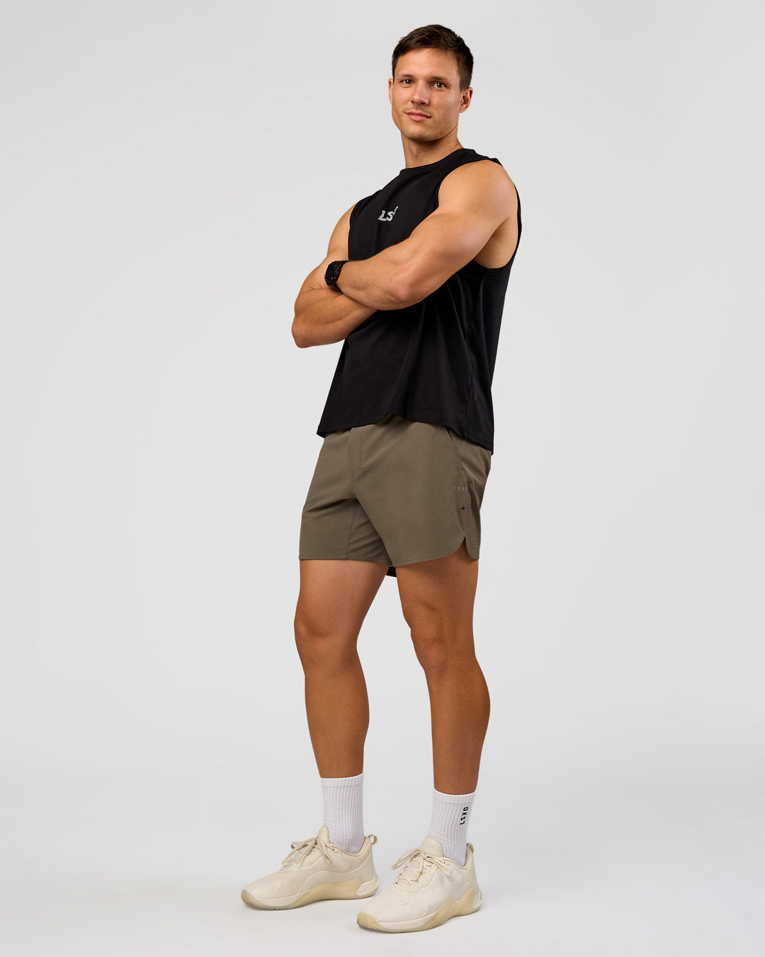 Man wearing Lift 6" Short - Walnut Grey | Model:Liam | Size:L