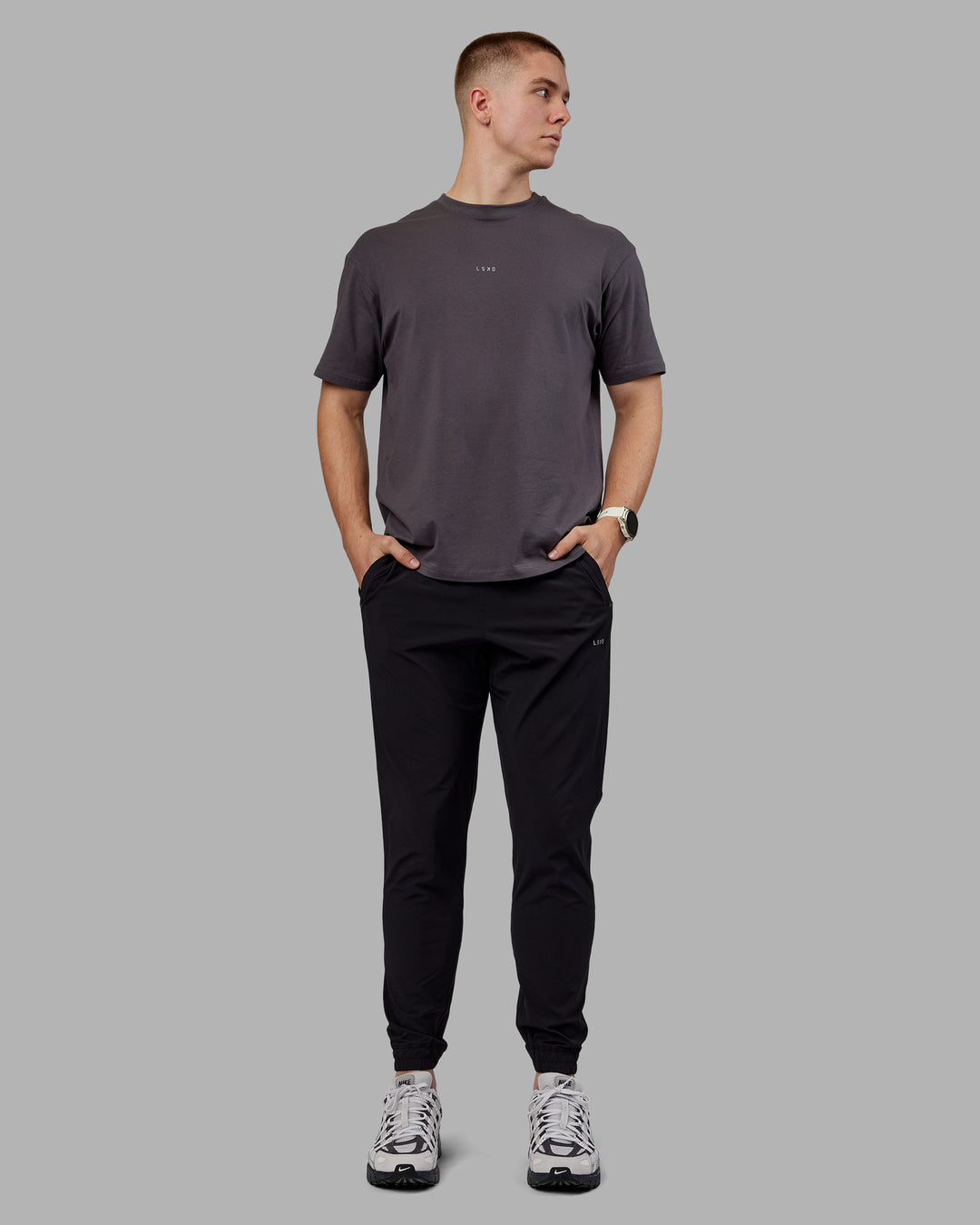 Man wearing Lift Jogger - Black | Model:Tom | Size:L