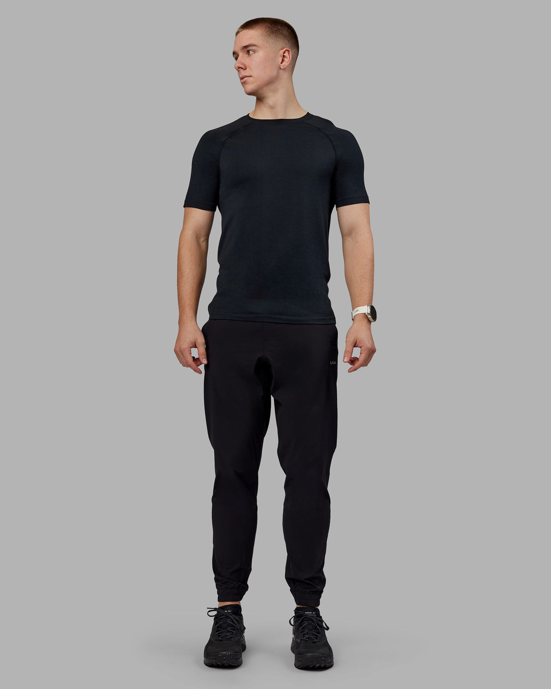 Man wearing Lift Jogger - Black | Model:Tom | Size:L