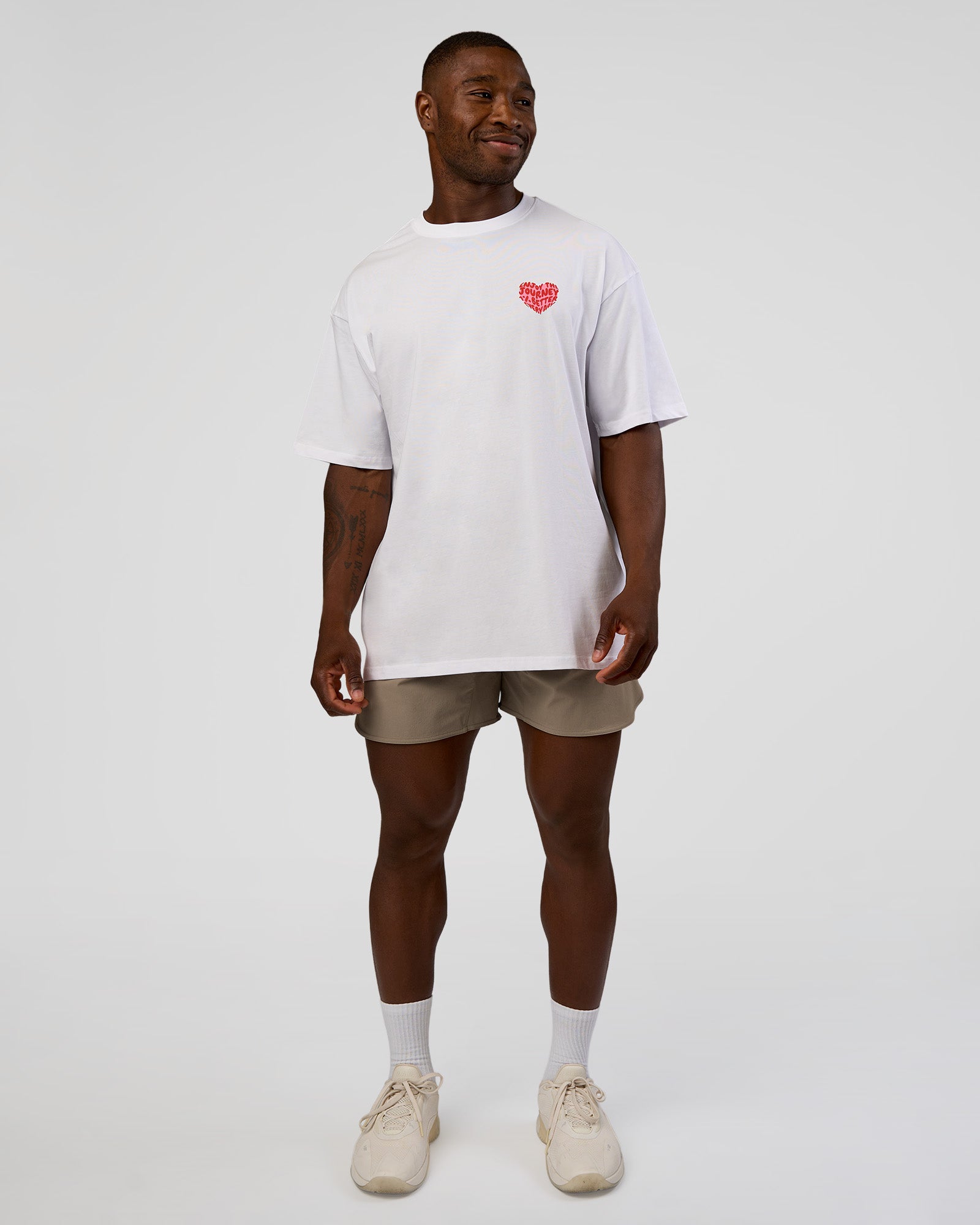 ホワイト Tシャツ 'love again' Love Again Tennis Club Tシャツ | ソニーミュージック公式オンライン