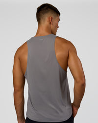 Man wearing Pace Running Tank 3.0  - Storm Front | Model:Jackson | Size:L