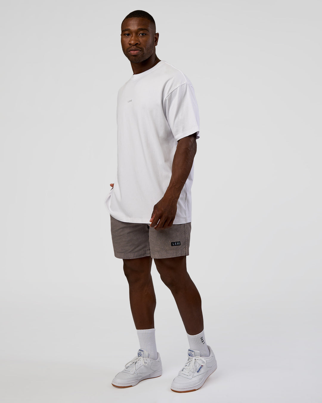 Man wearing Daily Pigment 7" Short - Pigment Storm Front | Model:Sam | Size:L
