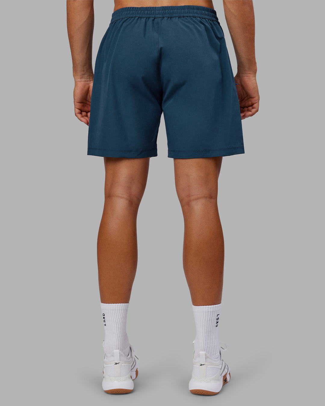 Man wearing Rep 7&