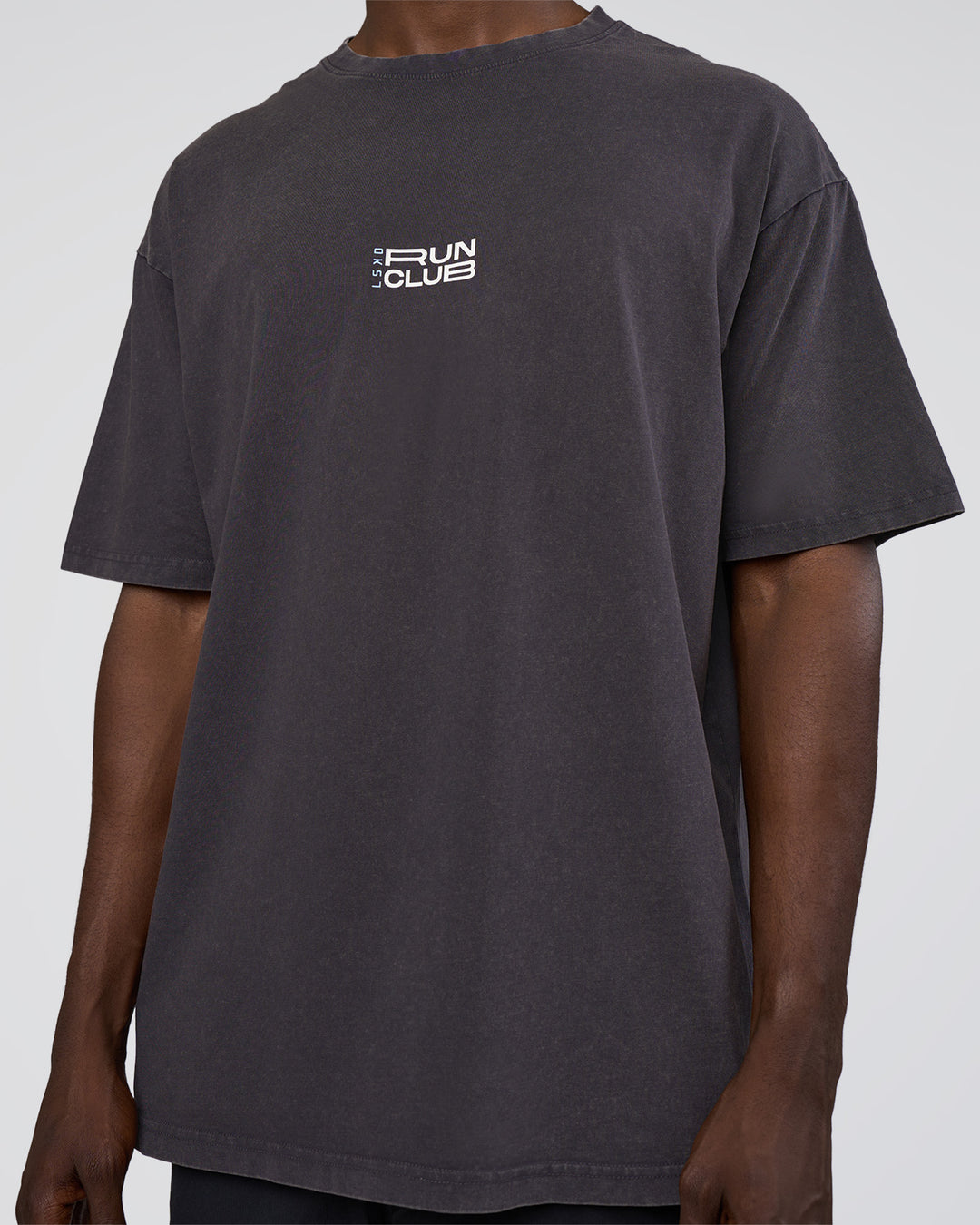 Man wearing Runner&