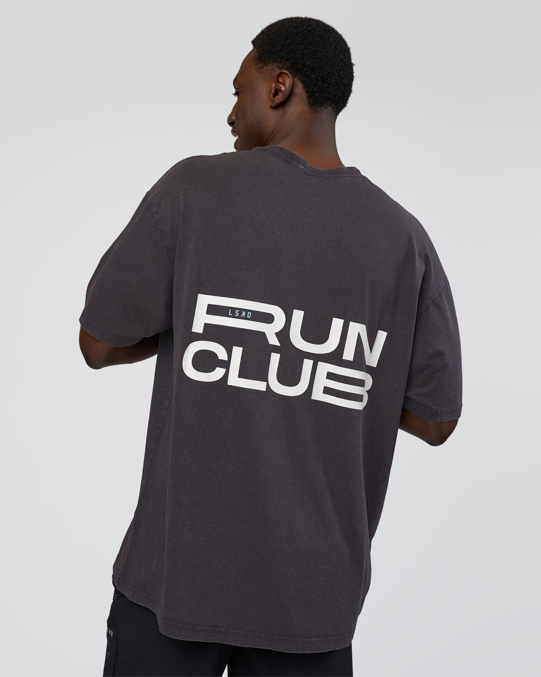 Man wearing Runner&