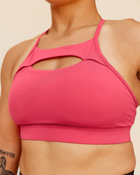 Woman wearing Be Bold Sports Bra - Bright Raspberry | Model:Barbra | Size:M | Thumbnail Index: 3
