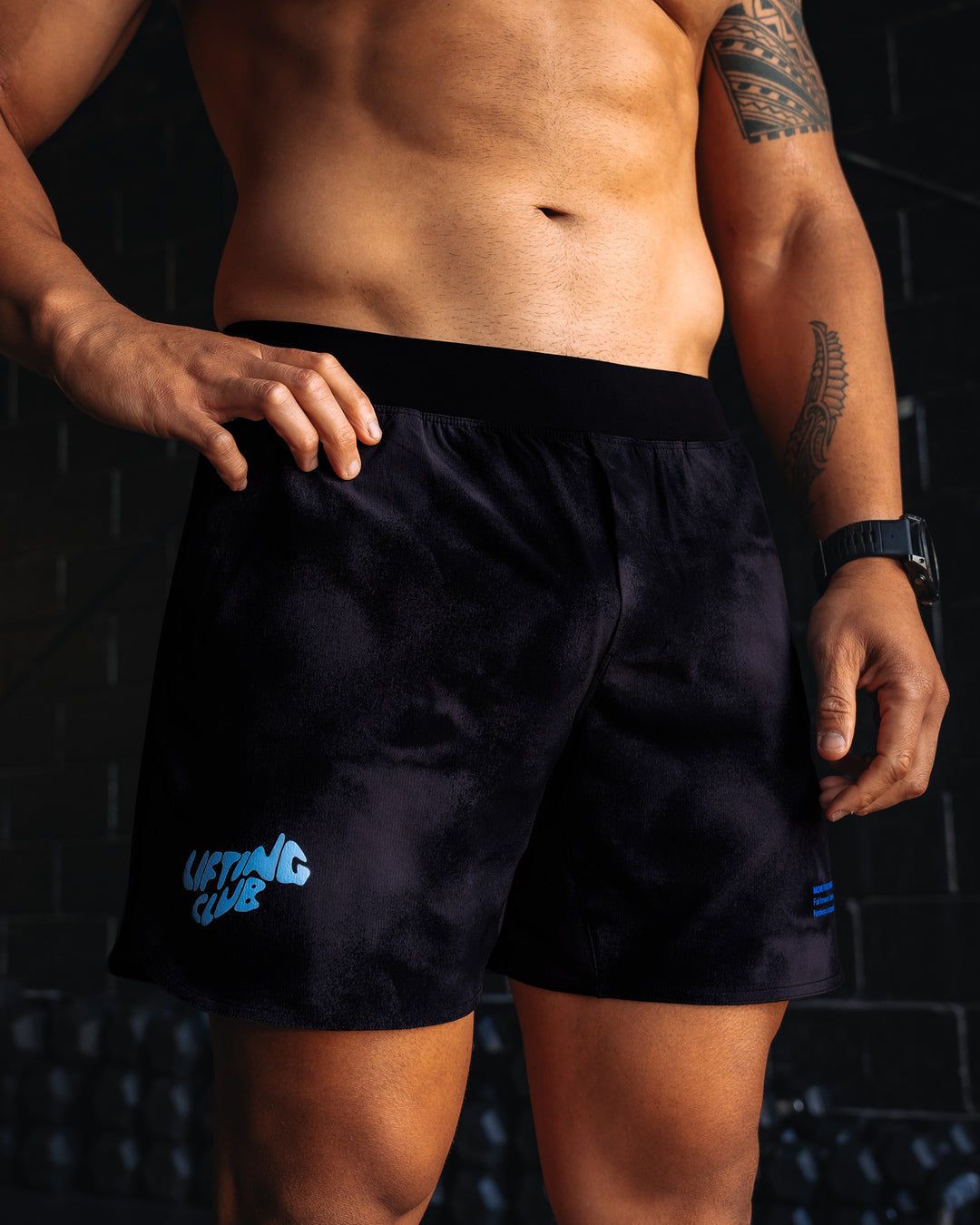 Man wearing Lift 6&quot; Short - Black Washed-Blue | Model:Moses | Size:M