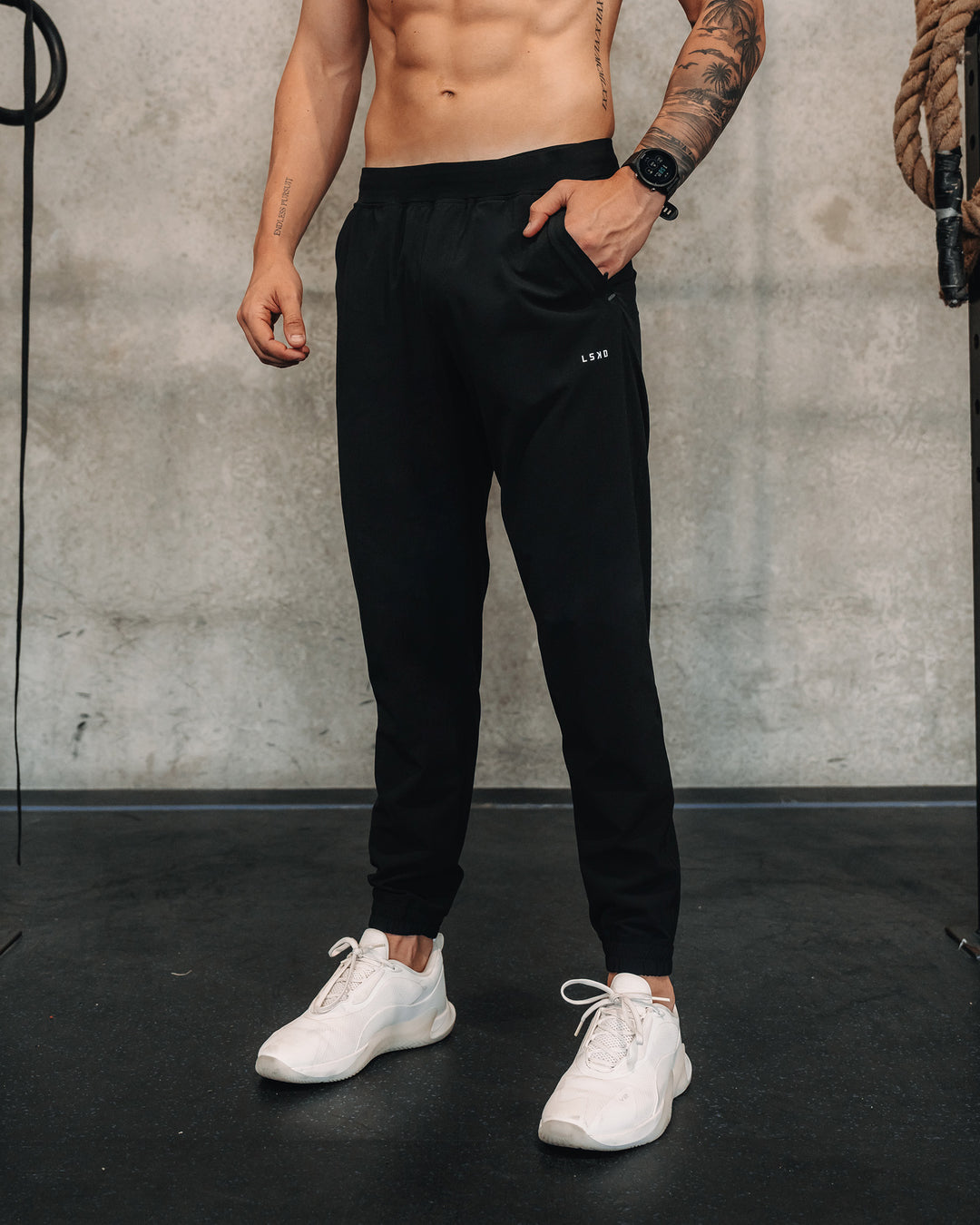 Man wearing Lift Jogger - Black | Model: | Size:M