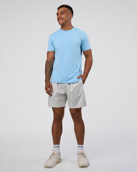 Man wearing AirTrack Tee - Open Air | Model:Daarian | Size:M