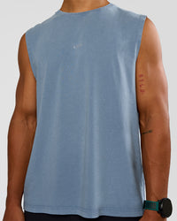 Man wearing Base FLXCotton Tank Regular Fit -8cm - Elemental Blue Washed | Model:George | Size:M